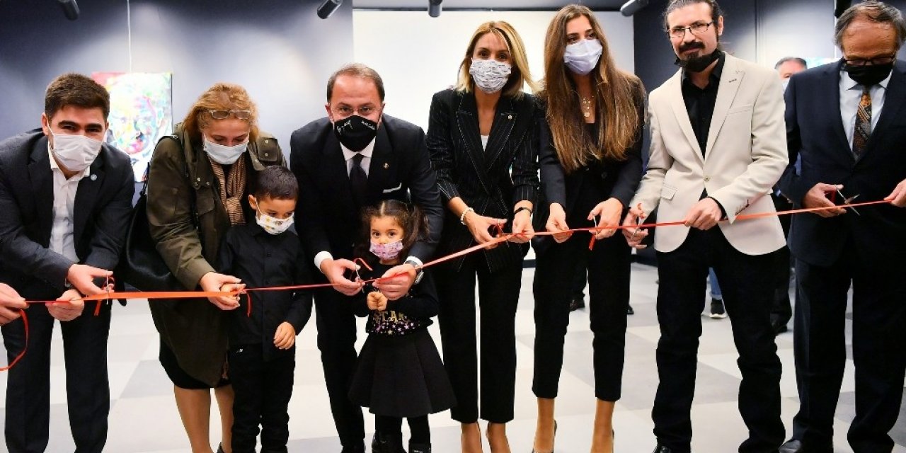 Atatürk Beylikdüzü’nde saygı ve minnetle anıldı