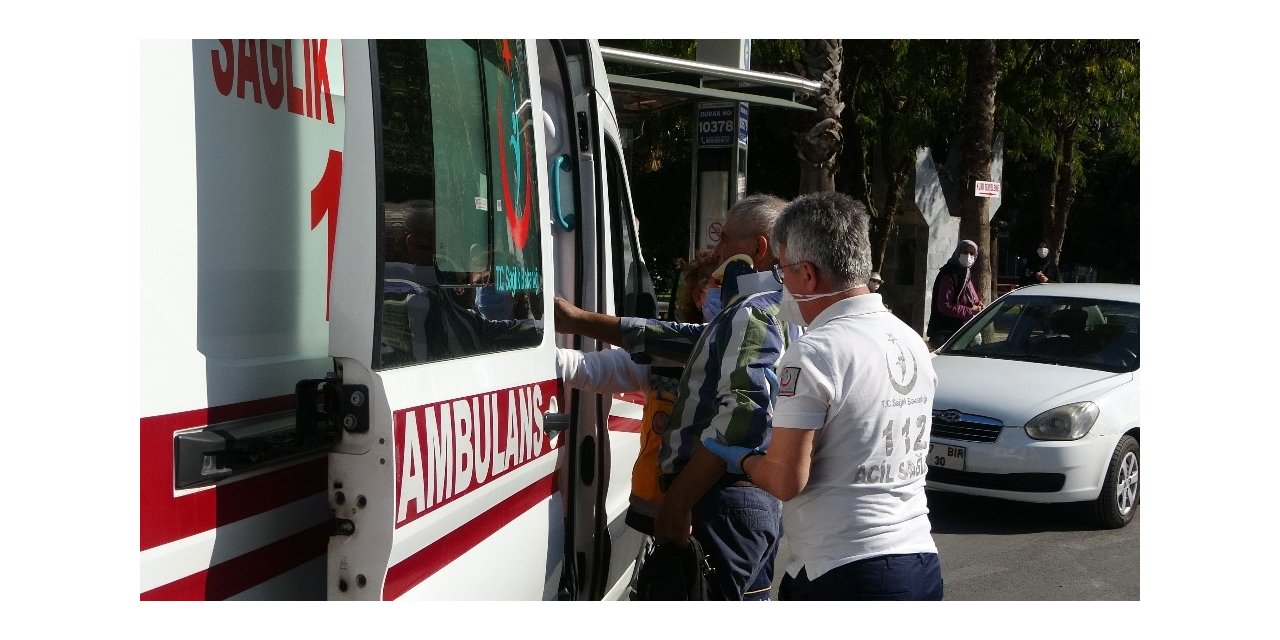 Direksiyon başında rahatsızlanan sürücü kaza yaptı