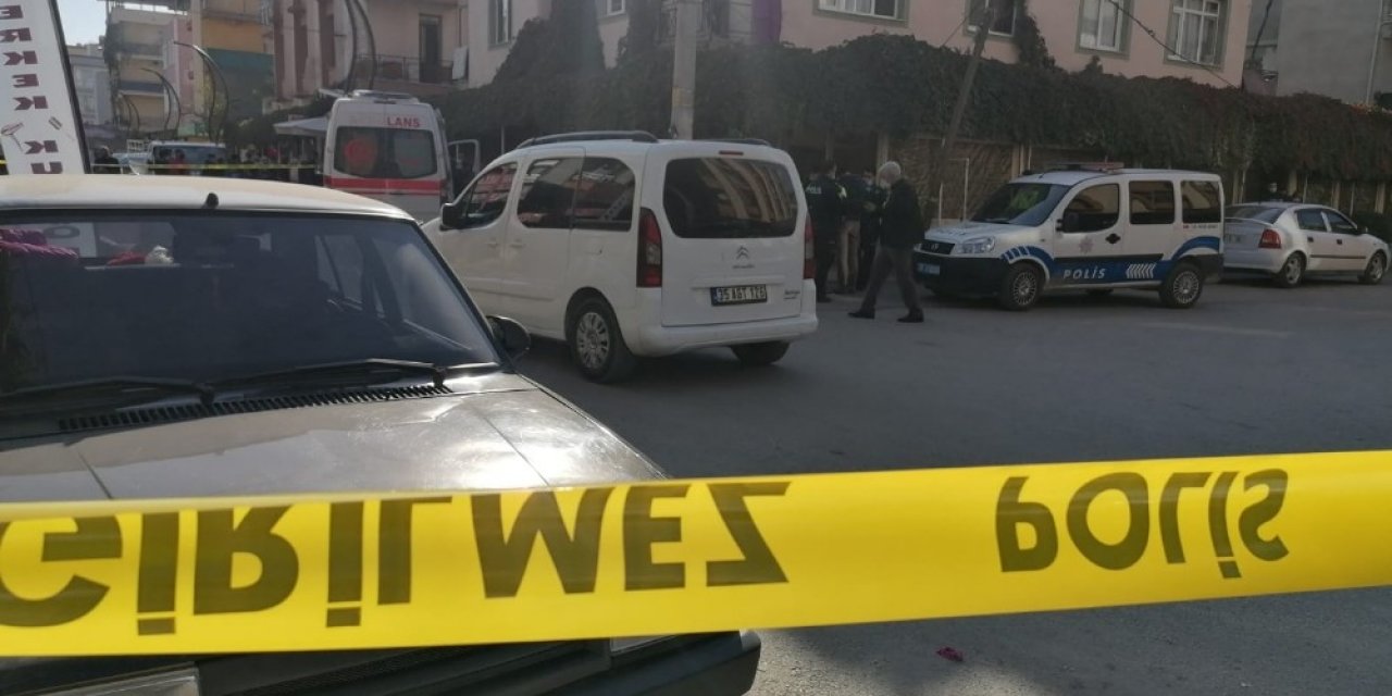 Kahvehanede silahlı saldırıya uğrayan davulcu öldürüldü
