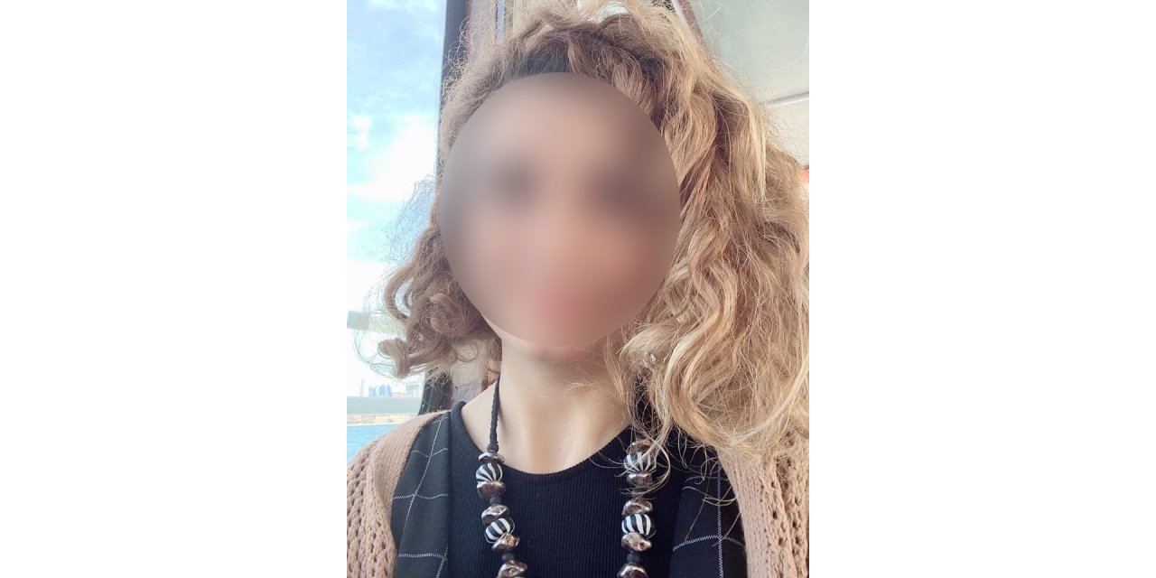 Karısının kıyafetlerini giydiği görüntüleri ortaya çıkan koca eşinden şikayetçi oldu