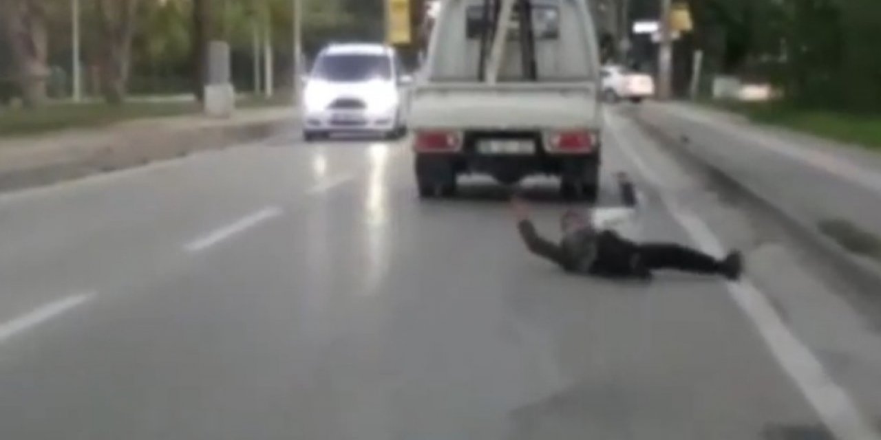 Bursa’da kamyonetin arkasına takılan genç ölümden döndü