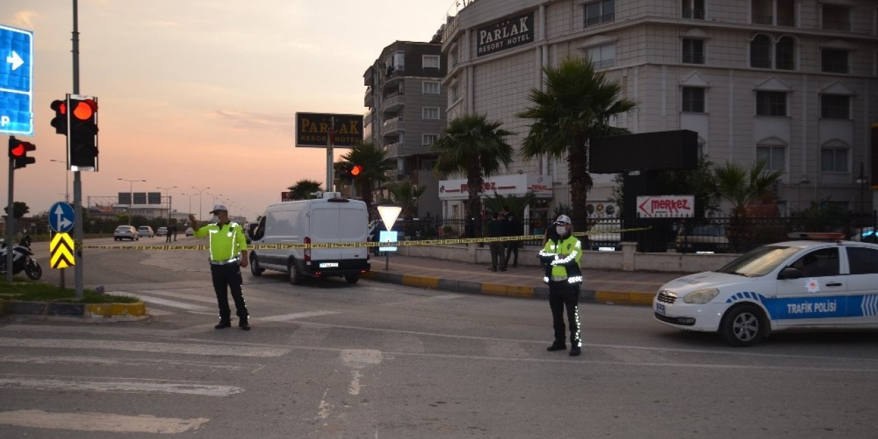Markette unutulan valiz paniğe neden oldu