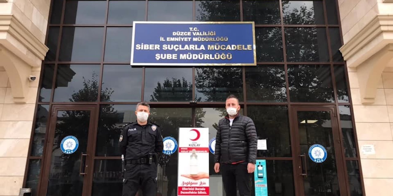 Kızılay’dan Emniyet ve Adliyeye dezenfektan desteği