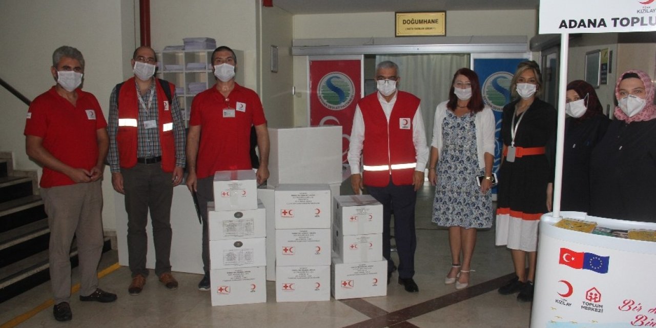 Kızılay’dan yeni doğanlara yardım