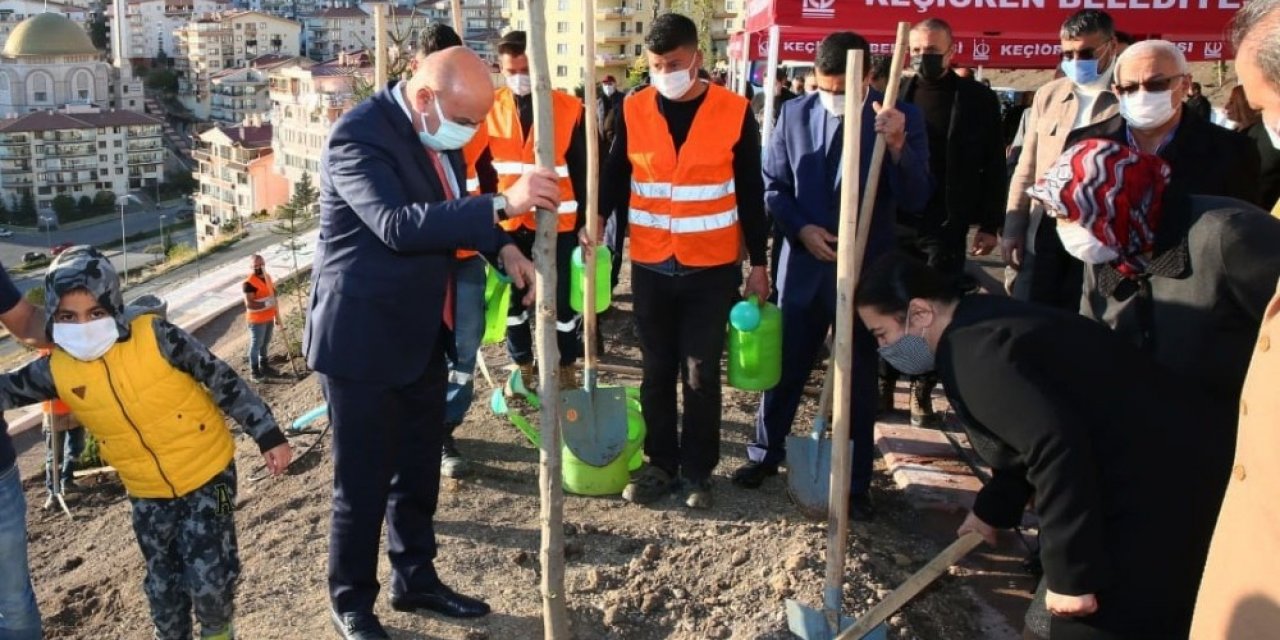 Keçiören’de fidanlar toprakla buluştu