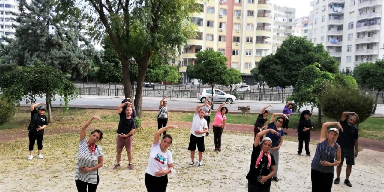 Seyhan’da 5 ayrı bölgede sabah sporu