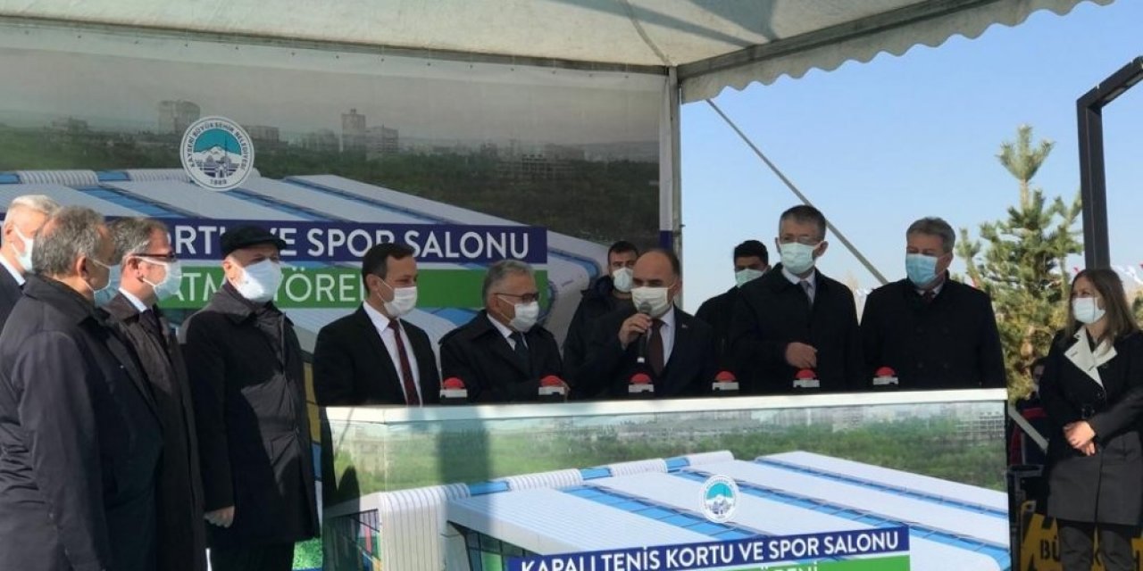 Kayseri’de 2 adet tenis kortu ve spor salonunun temeli atıldı