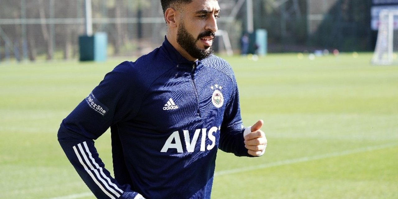 Fenerbahçe, Gençlerbirliği hazırlıklarını sürdürdü