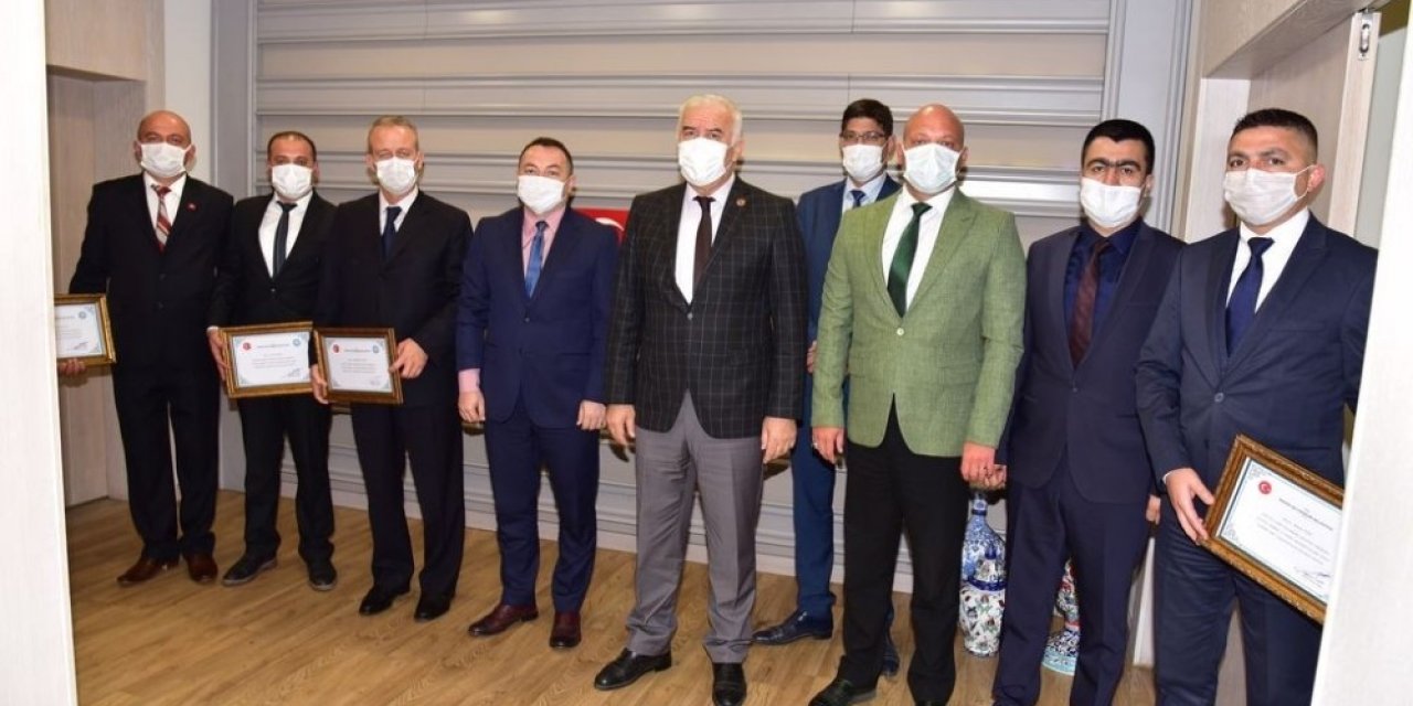 Asfalt emekçilerine teşekkür belgesi