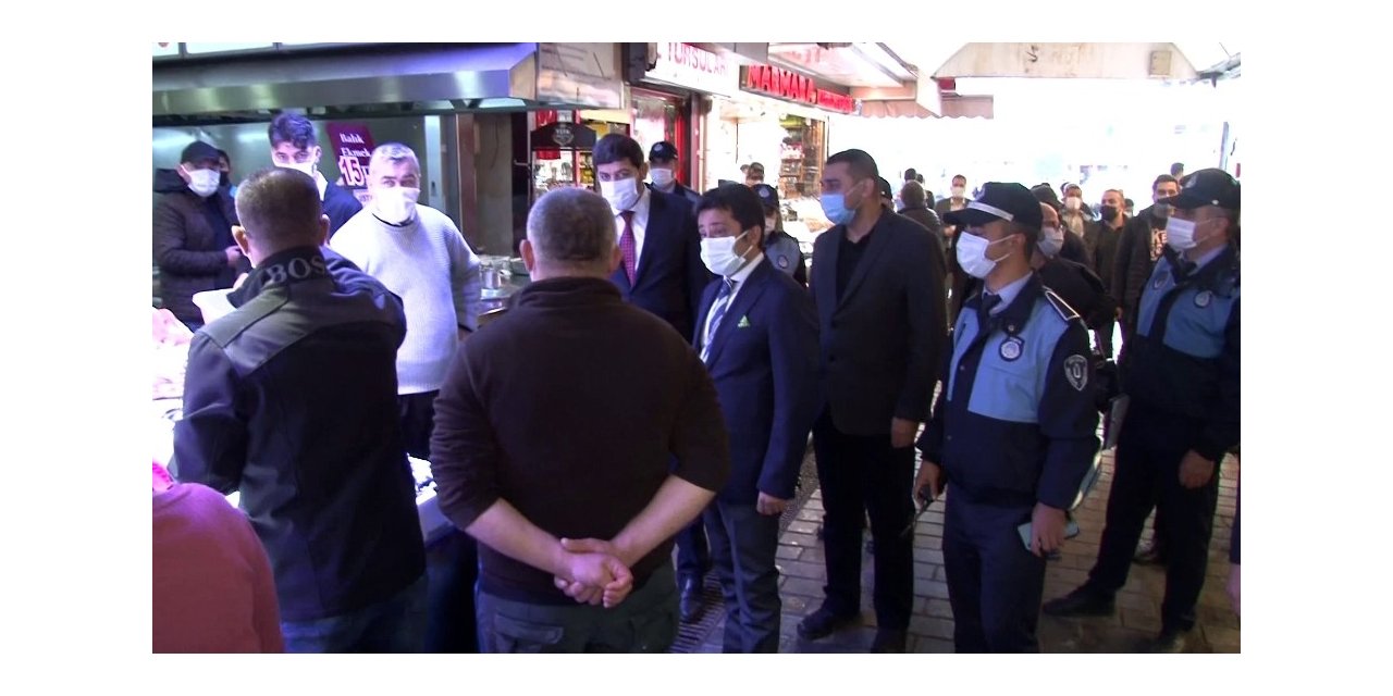 Üsküdar Balıkçılar Çarşısı’nda sigara denetimi