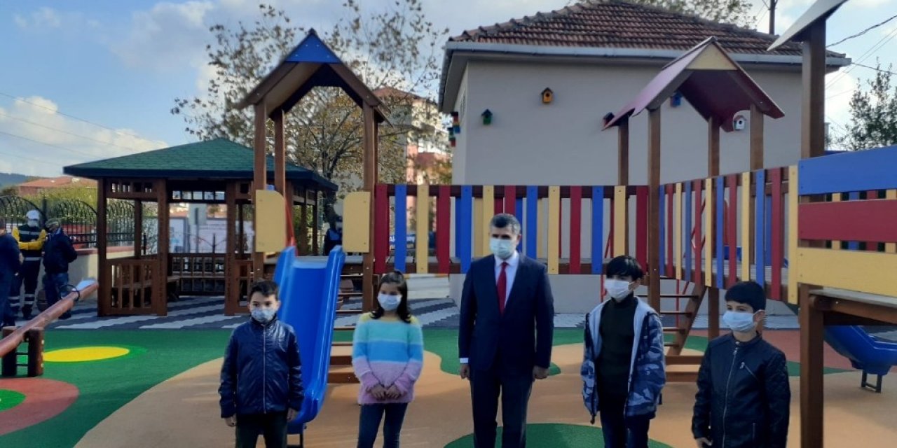 Sultanbeyli’ de çocuklar başkana mektup yazdı; parkları yenilendi