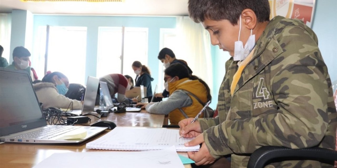 Üreten nesil eğitimlere başladı
