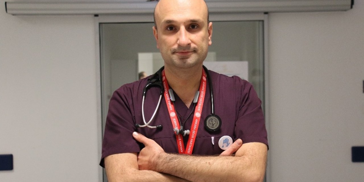 Bilim Kurulu Üyesi Emre Kayıpmaz: "Risk saha içerisindeki oyundan ziyade birlikte geçirilen vakitte"