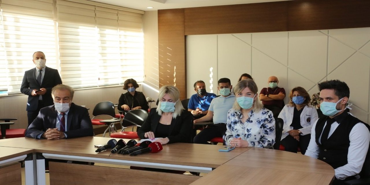 İlk aşı Rektör Özkan’a yapıldı