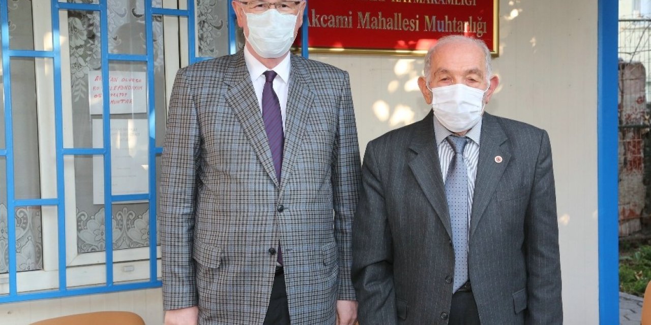 Başkan Kurt’tan Muhtar Mandal’a 45’inci yıl kutlaması