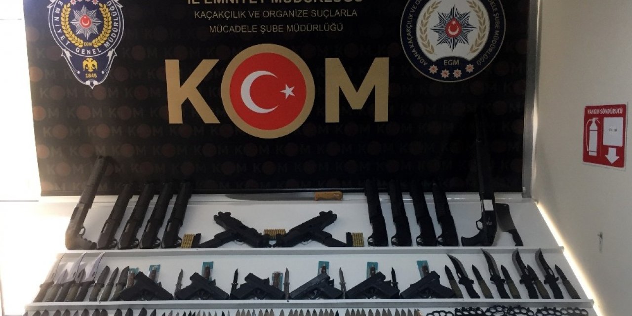20 bin bıçak, muşta, kılıç, kama ele geçirildi