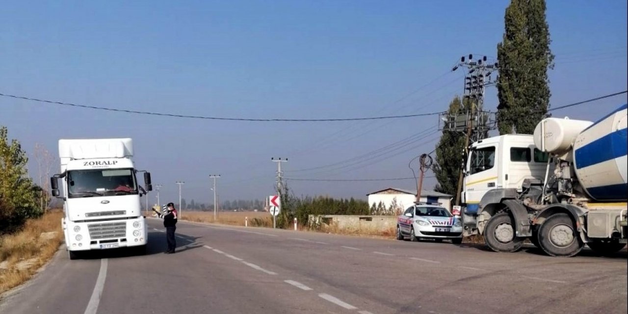 Jandarmadan ağır yük taşıyan araçlara denetim