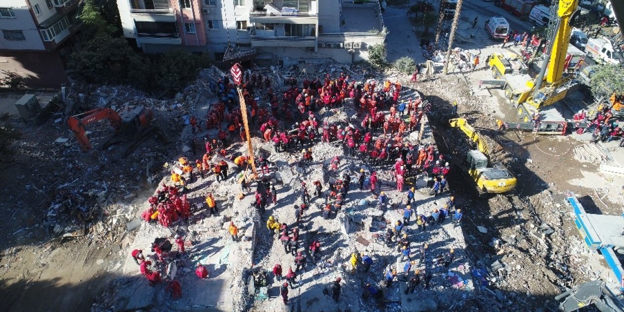 Bilim insanları uyardı: ’İzmir Depremi yeni gerilimleri tetiklemiş olabilir’