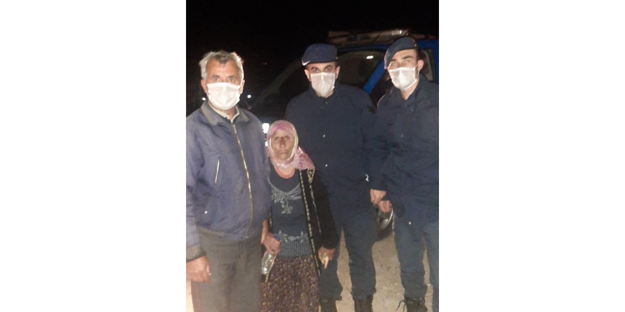 Alzheimer hastası kadını jandarma ekipleri buldu