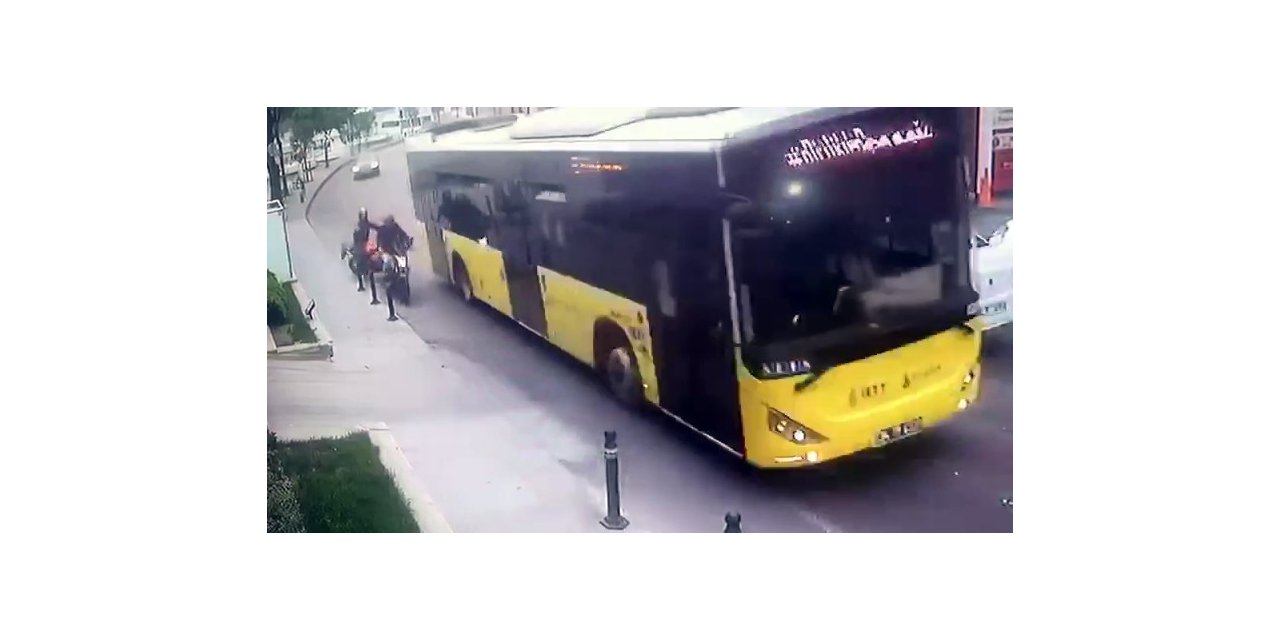 Sarıyer’de motosiklet kazası kamerada