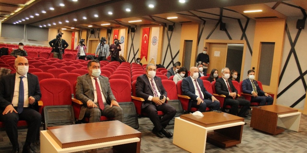 Türk Eğitim-Sen salgın sürecinde online eğitimi masaya yatırdı