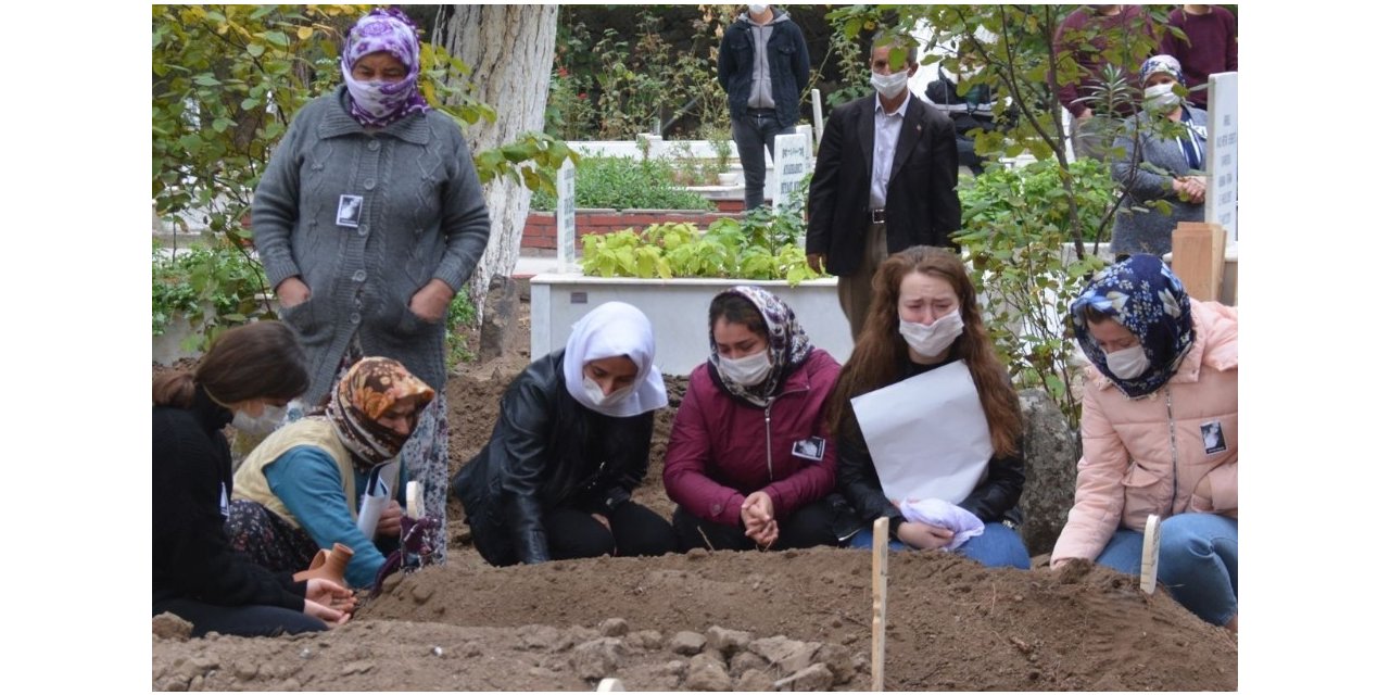 Eski kocası tarafından öldürülen Çilem Kılıç toprağa verildi