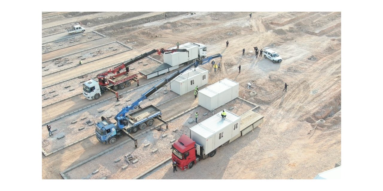 Konteyner kente ilk konteynerler geldi