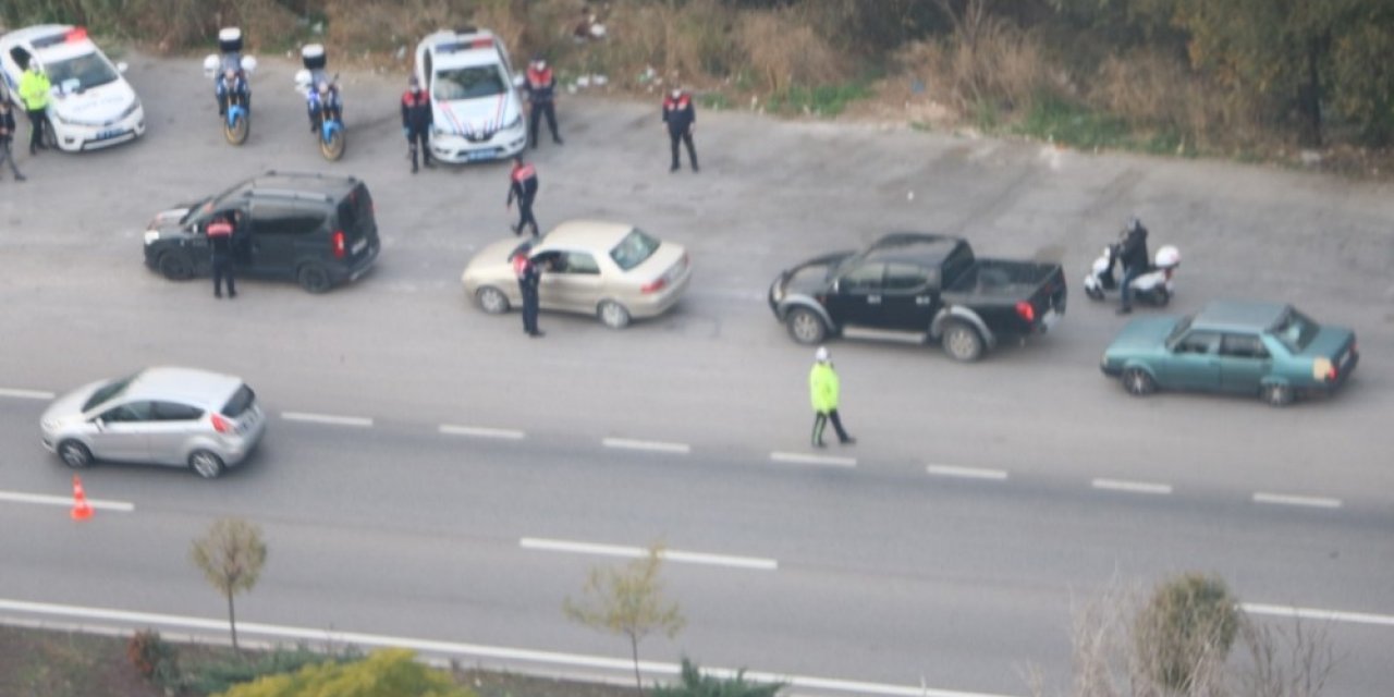 Manisa’da helikopter destekli trafik denetimi