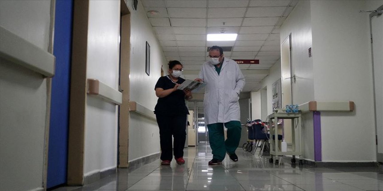 Türkiye'de günlük kovid vaka sayısı 3 bini geçti! Sayılar hızla artıyor