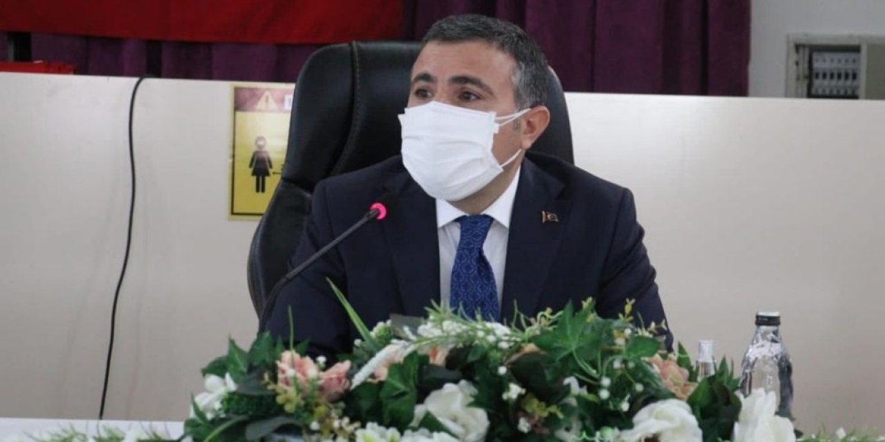 Vali Atay, Gümüşova’da muhtarlarla buluştu