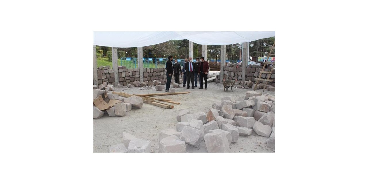 Ertuğrul Gazi Mescidi ile Dar-ül Kurra inşaatı son sürat devam ediyor