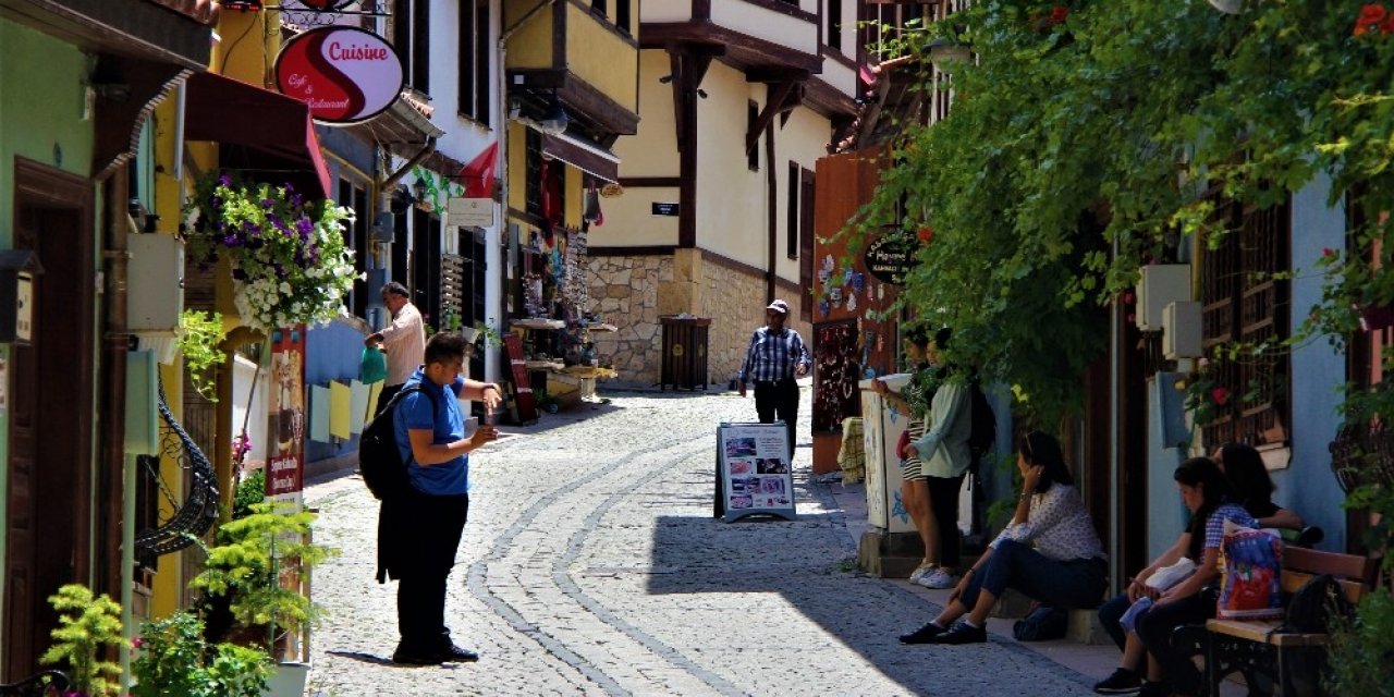 Eskişehir’de müzeler yeniden kapatıldı