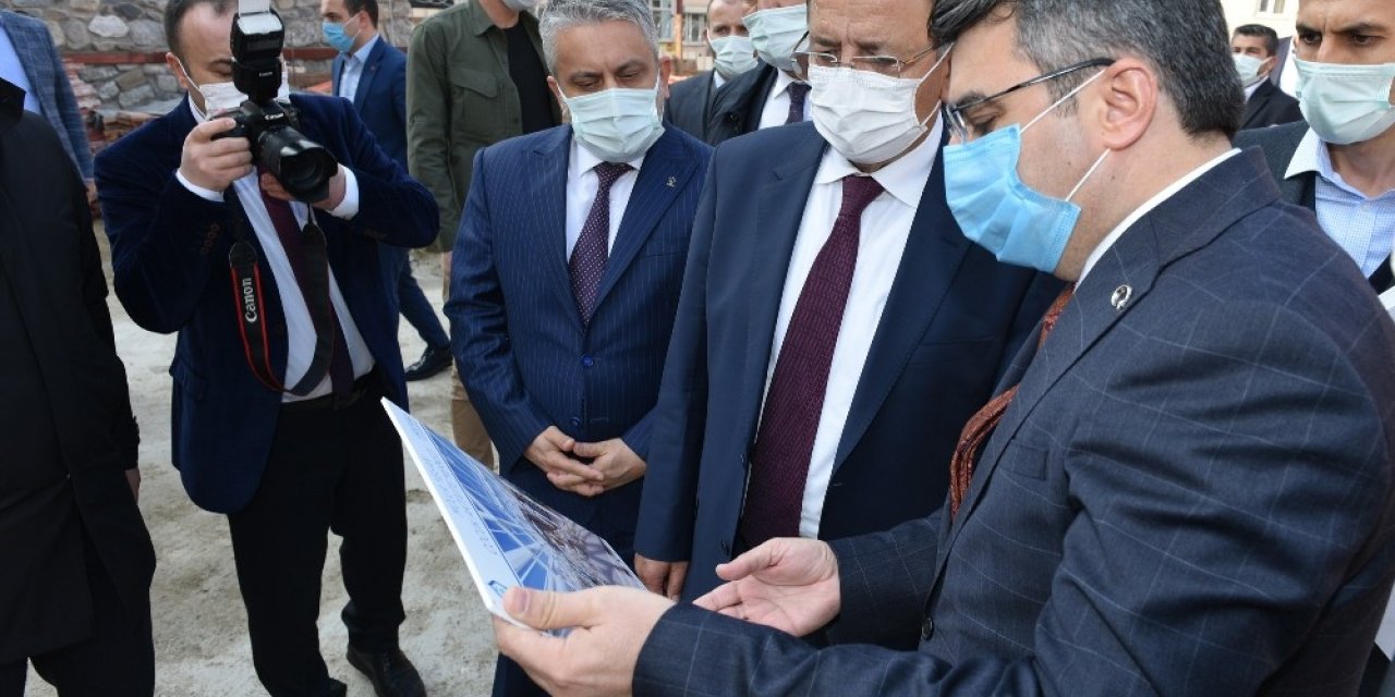 Özhaseki’den Molla Yegan’a tam not