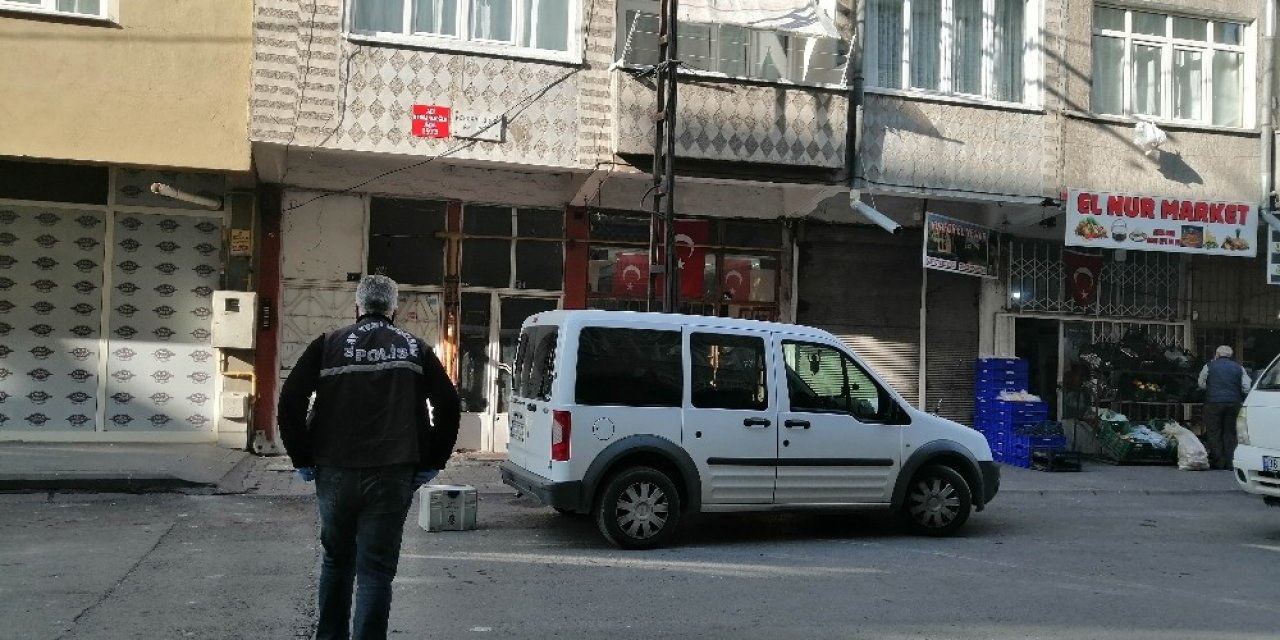 Merakı arkadaş katili yapıyordu