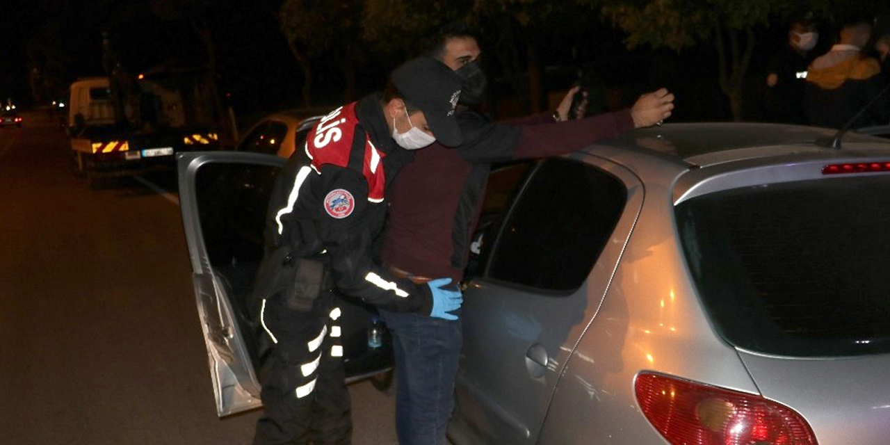 Adana’da 2 bin 28 polisle hava destekli operasyon!