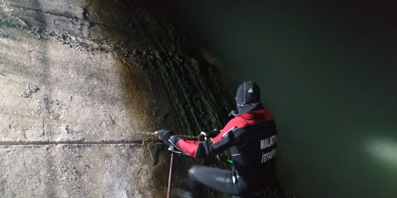 Balık tutmak için girdikleri çayda kaybolan 2 çocuk ölü bulundu