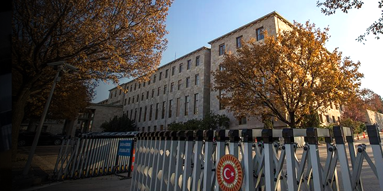 TBMM'deki ziyaretçi yasağı uzatıldı