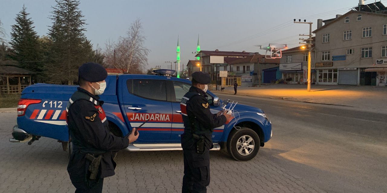 Konya Bozkır'da sokağa çıkma kısıtlaması drone ile denetleniyor