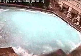 Depremin dehşete düşüren görüntüleri