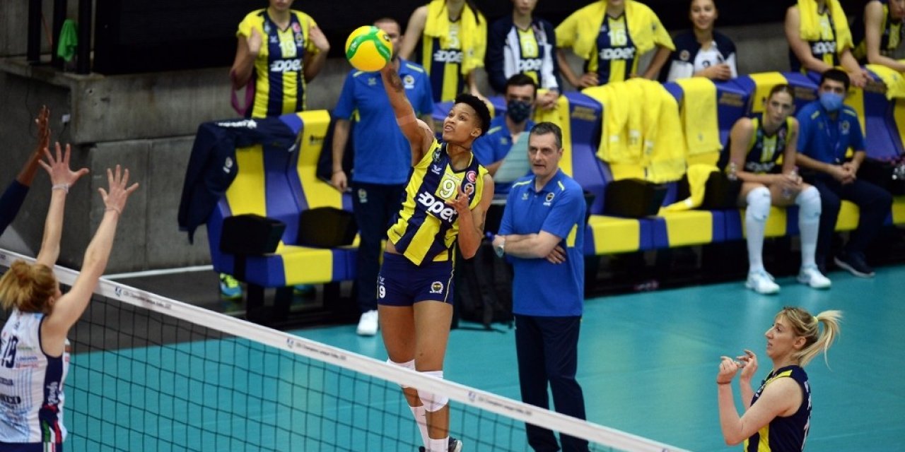 Fenerbahçe Imoco Conegliano’ya 3-0 mağlup oldu