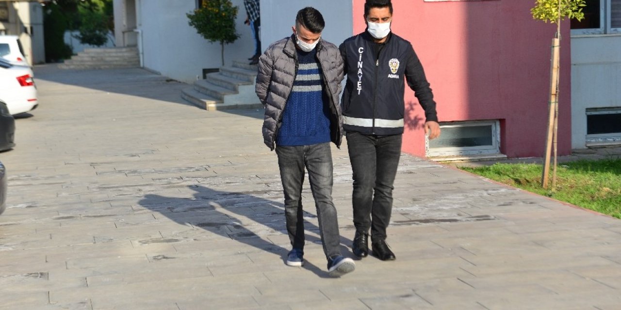 Elektronik kelepçeli şahıs, ruhsatsız tabanca alırken vurularak öldü