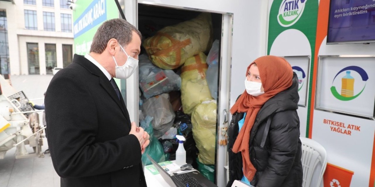 Atığını getiren alışveriş puanını kaptı