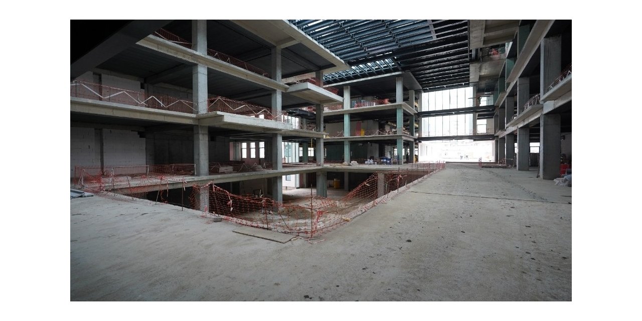 Başakşehir’e çevre dostu belediye hizmet binası