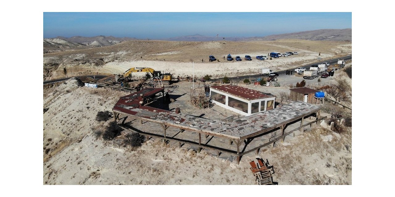 Kapadokya’da kaçak yapıların yıkımı devam ediyor