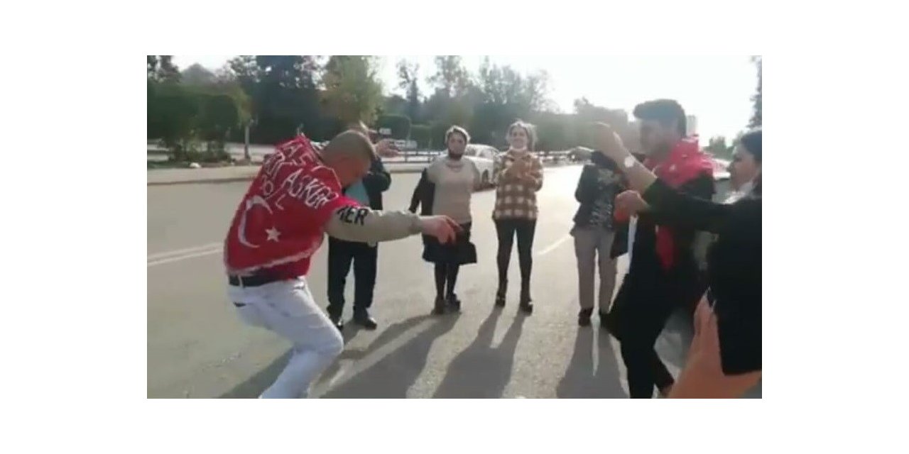 Antalya’da gençlerin yasağı ihlal eden driftli asker eğlencesi