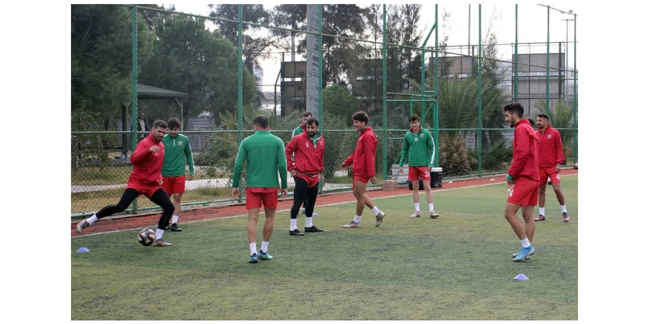 Karşıyaka’da korona virüs şoku