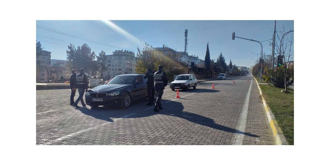 Besni’de sokağa çıkma kısıtlaması uygulaması