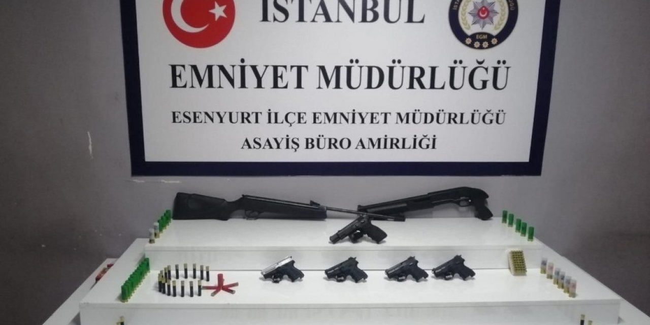 Silah tüccarlarına büyük darbe