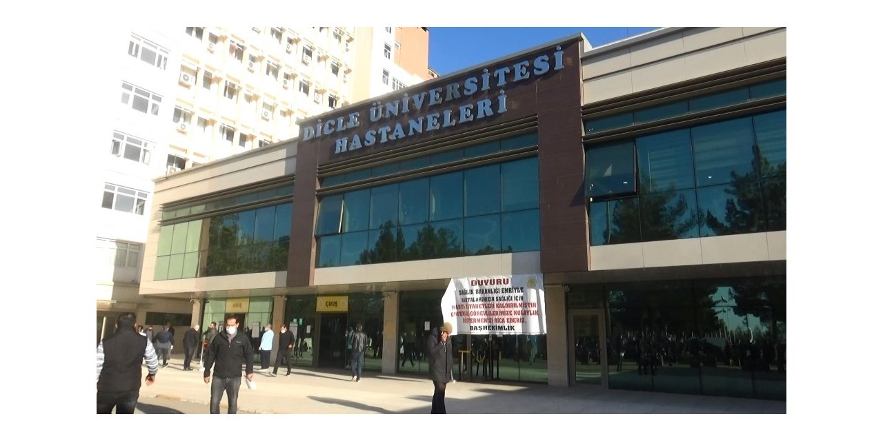 Hem korona virüs ile mücadele ettiler hem de 800 bini aşkın hastaya hizmet verdiler