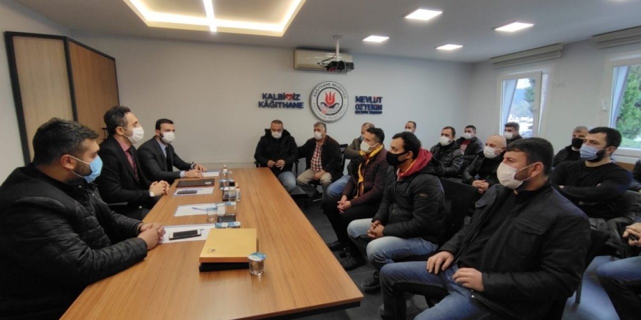 Kağıthane’de toplu mülakatla iş sahibi oldular